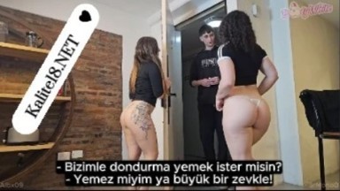 Kuryeciye veren iki orospu azgın kaltak